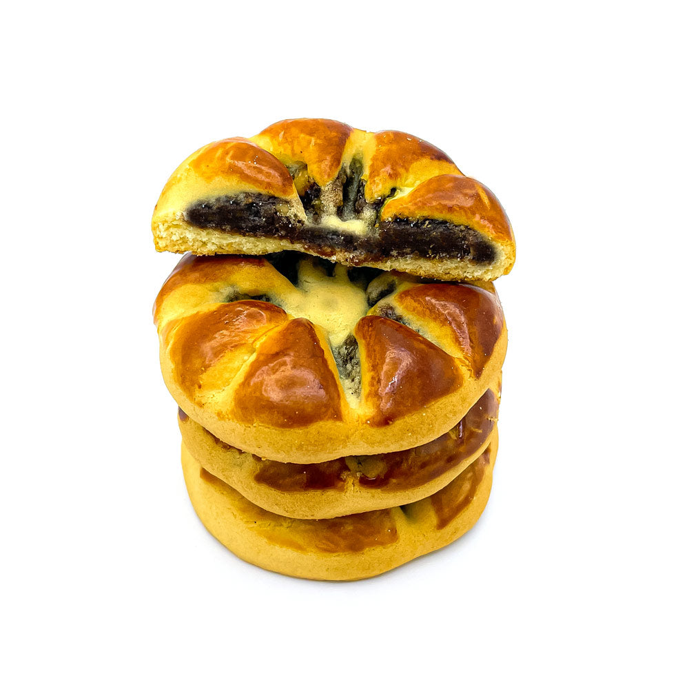 Gebäck gefüllt mit frischer Dattelpaste (Koloche Khormaei)